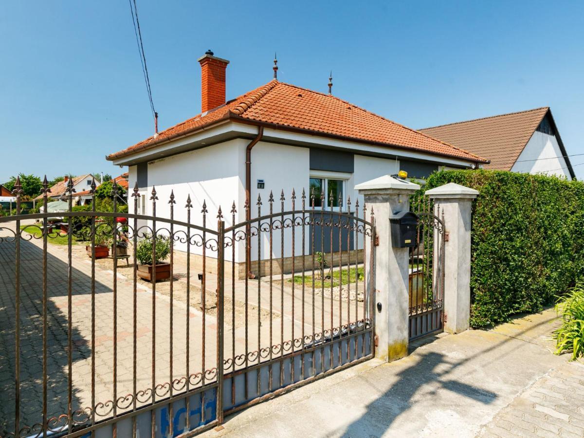 Holiday Home Ildiko By Interhome Balatonlelle Esterno foto